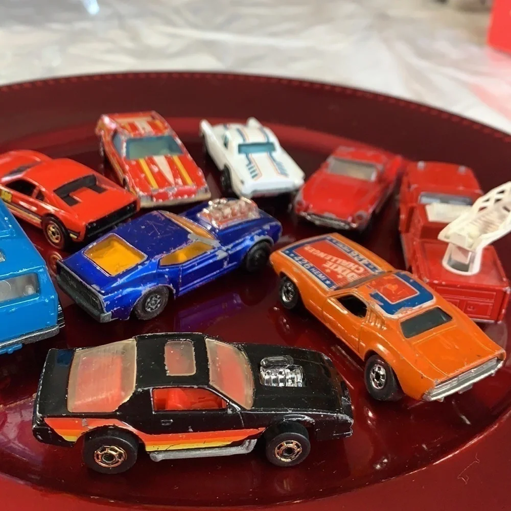 Vintage toys assorted Bundle hot wheels matchbox metal cars